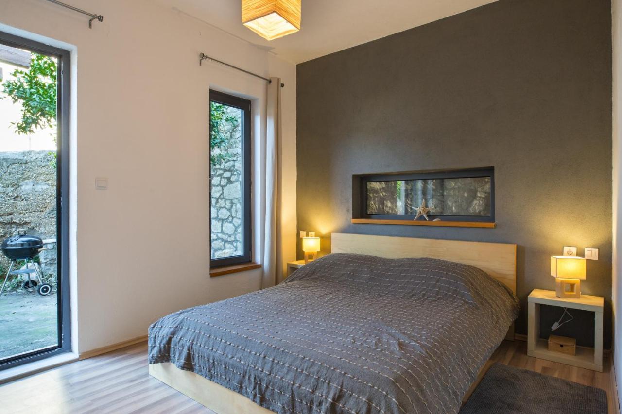 Apartment Peaceful Oasis มาคาร์สกา ภายนอก รูปภาพ