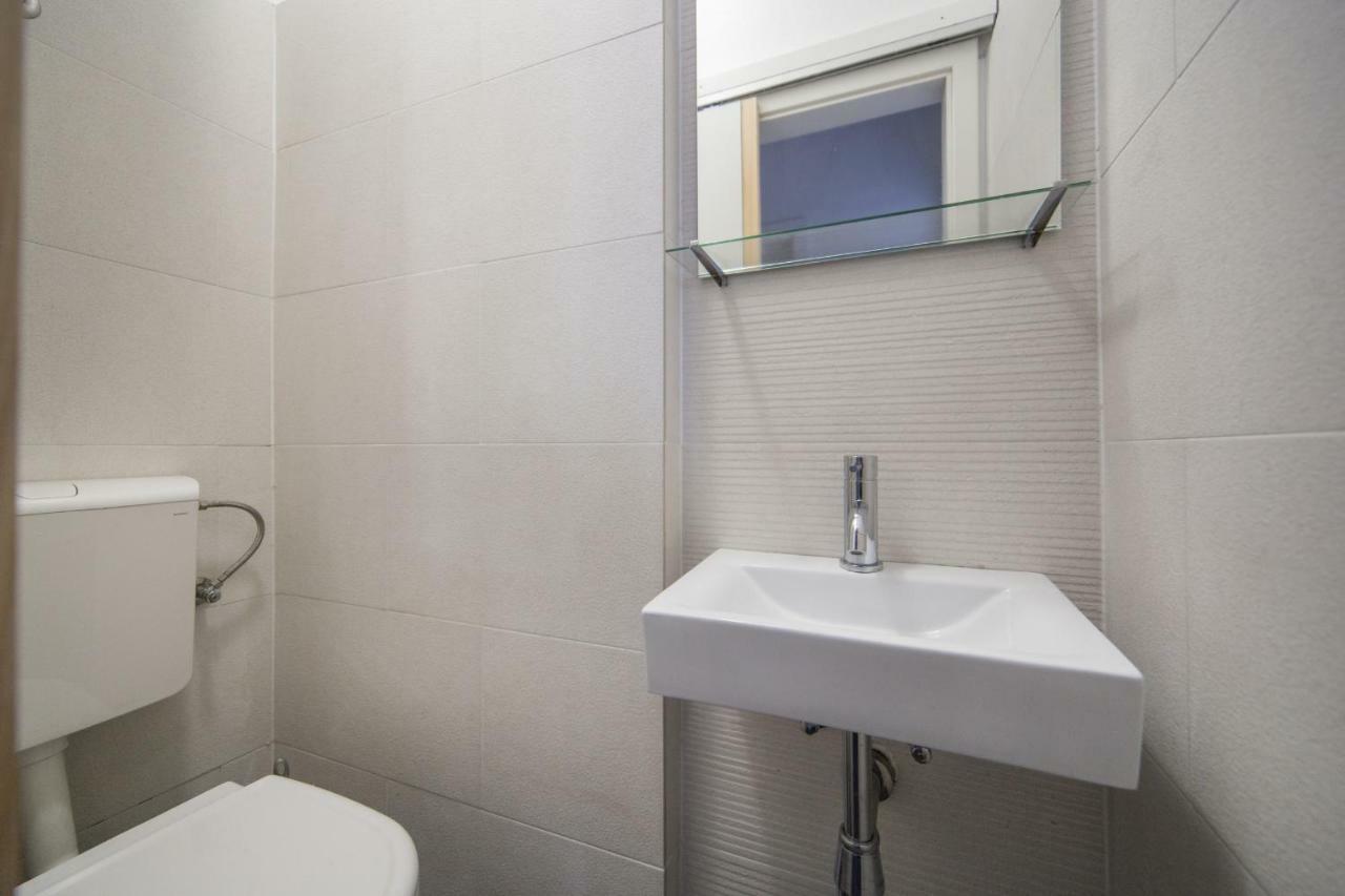 Apartment Peaceful Oasis มาคาร์สกา ภายนอก รูปภาพ